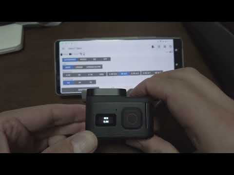 GoPro Hero 11 mini - LCD status display on top