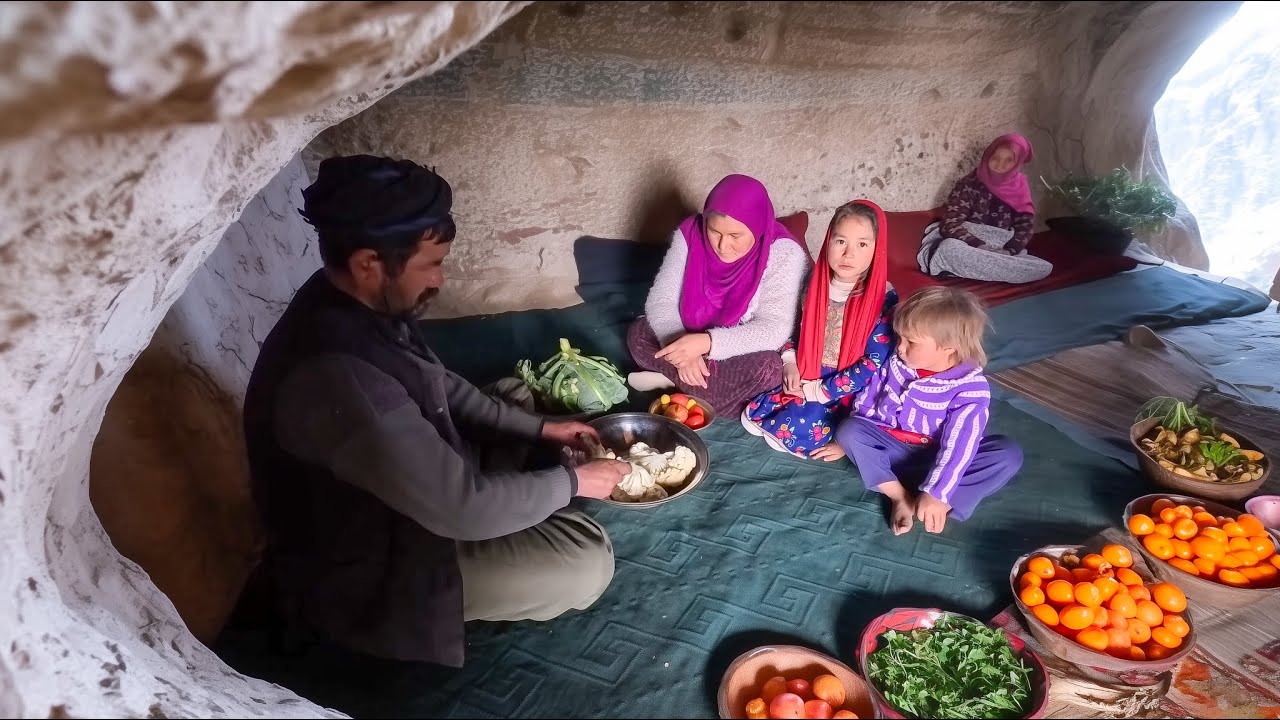 UNSEEN Afghan Cave Cooking: Master Old Country Cooking and Recipes