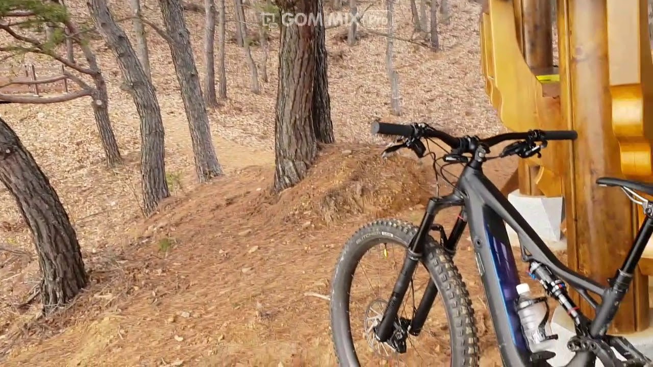 핸드폰 자전거 촬영
