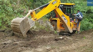 Experienced JCB Backhoe operator-Digging and Leveling New Hilly Road
