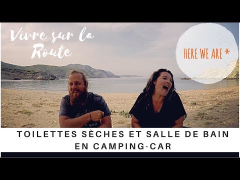 🚐✨toilettes-sèches-et-sdb-en-camping-car-🚽-une-famille-nomade-sur-la-route
