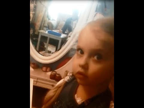 Лиза Галкина на уроке французского языка ))