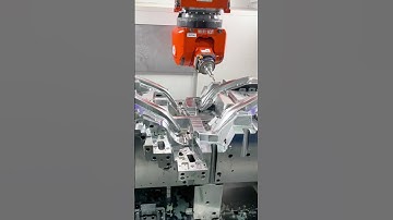 5-axis machining of automotive molds #cnc #cncmachining #parts #5axiscnc #5axismachining #cncmilling