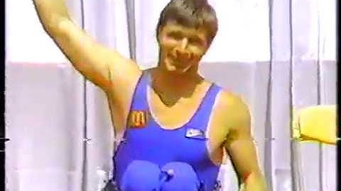 Rick Hansen completes his Man in Motion Tour May 22, 1987