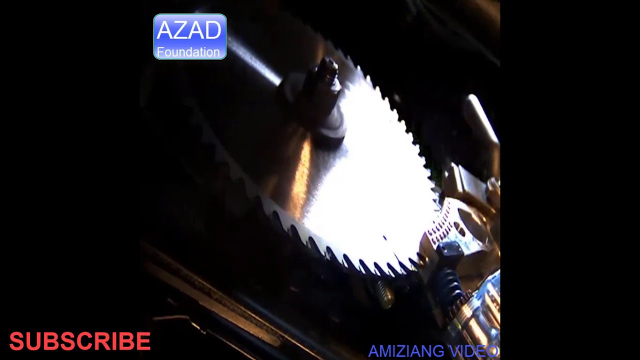 The Flesh Detecting Table Saw That Won't Cut Off Your Fingers