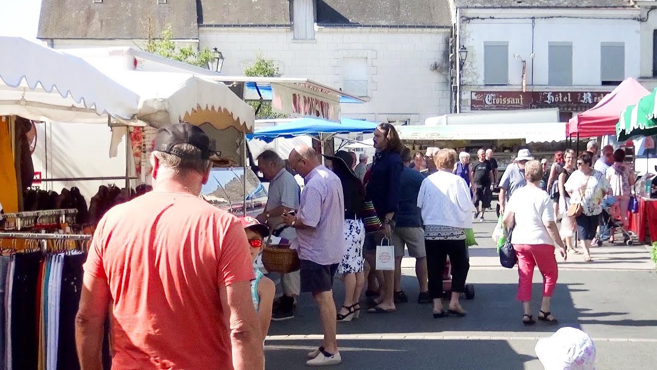 Un vendredi d'été sur le Marché hebdomadaire de Sainte Maure de Touraine YouTube Un vendredi d'été sur le Marché hebdomadaire de Sainte Maure de Touraine YouTube