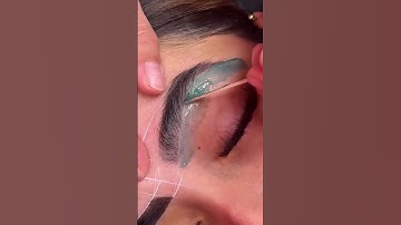 Brow wax 🔥 #browstylist #wax #waxing #browwax #browstylist #browshaping #browshape