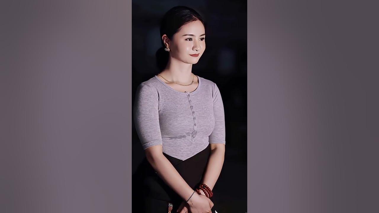 Beautiful Tibetan girl who is good at singing and dancing