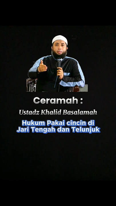 Hukum pakai cincin di jari tengah dan telunjuk || Ustadz Khalid Basalamah. #shorts #short #dakwah