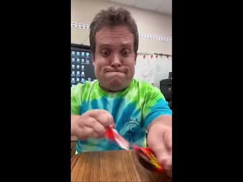 How Do You Eat A Reese S 