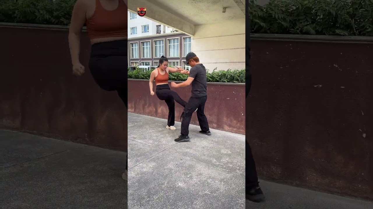 Self defence from strong woman 3600