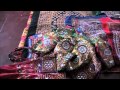 Le village ahir de dhaneti brode diffrents textiles  gujarat inde