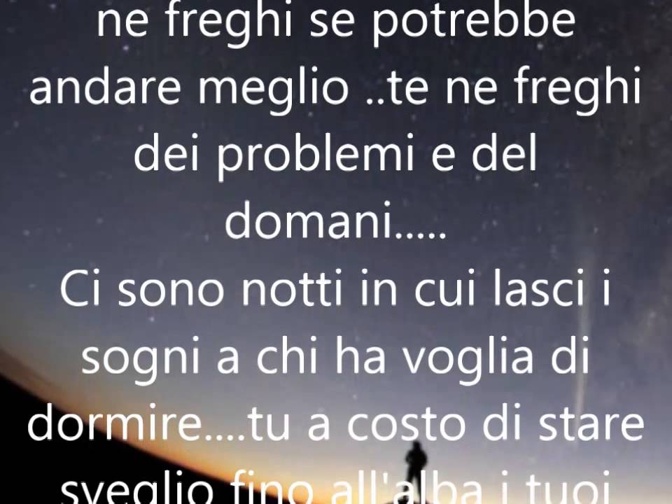 Frasi Di Natale Youtube.Canzoni Italiane 2014 2015 Ci Sono Notti In Cui Fanculo Tutto Frasi Sulla Vita E La Notte Youtube