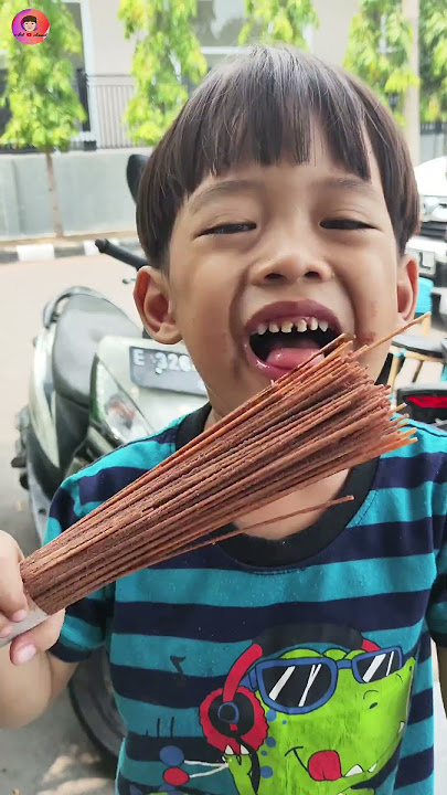 sapu lidi rasa coklat gaes😄#mielidi #cemilanenak #shorts