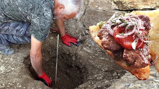 Ahşap Kulübe Di̇rek Lari Hazir Bölüm 1 Menüde Ekmek Arası Köfte Var