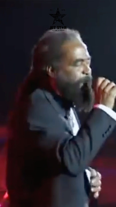 John Holt performing ‘Mr. Bojangles’ live in London! #reggae #reggaemusic #johnholt