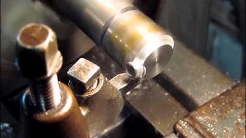 Turning steel on Atlas 10F lathe