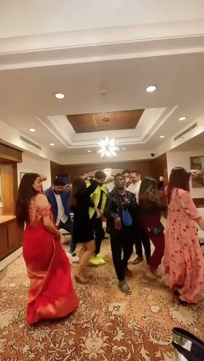 Bhuban Badyakar dances to his own viral song Kacha Badam in this Instagram Reel #viralvideo #shorts