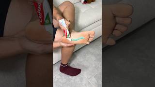 This Toothpaste Foot Trick Will Blow Your Mind!
