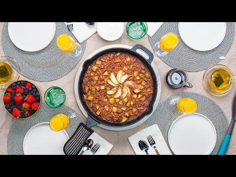 Cinnamon Apple Quinoa Skillet Bake