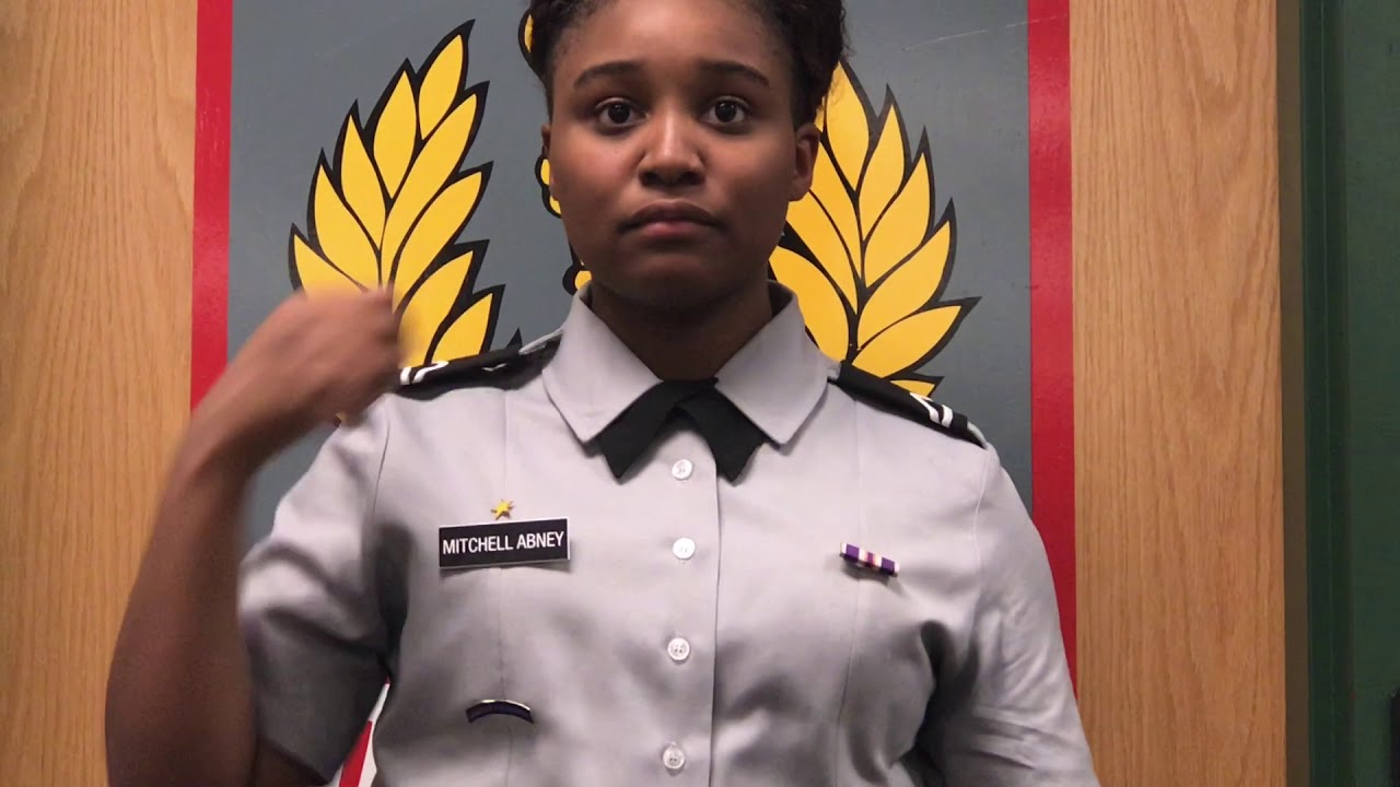 How To Wear The Army Jrotc Female Class B Uniform (W/ And W/Out  Windbreaker) - Youtube