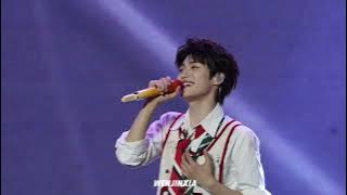 FANCAM: 大城小爱/Big City Small Love - ZiYu 梓渝 [21.09.2025] #ZIYUGalaxyNight #ziyu 