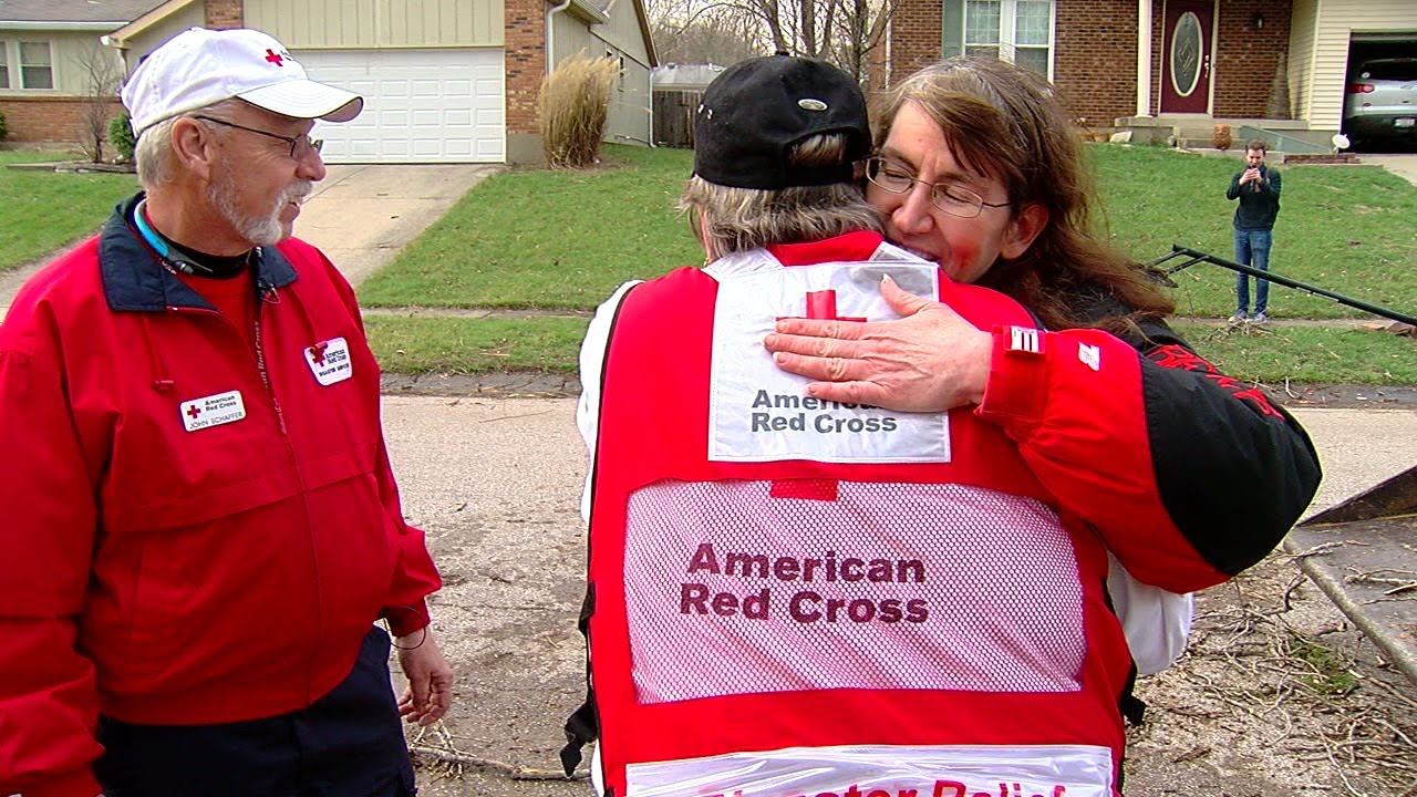 Red Cross volunteers ready for widespread damage; helping homeowners