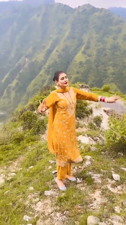 Mundu kangre da m shimle ri Gori Famous song of bunty indoria Shara Ra Ra #shorts #viral #kangra