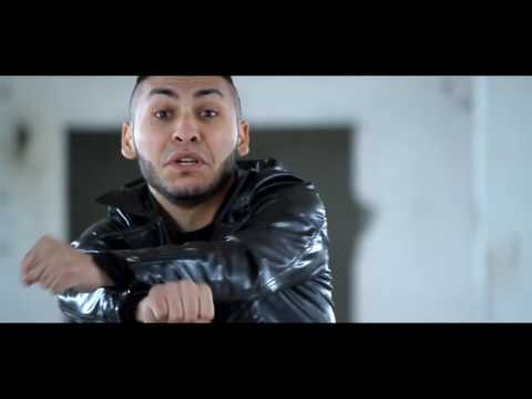 DANI PRINTUL BANATULUI SI DANI MOCANU - SA MA FERESC DE GARDA █▬█ █ ▀█▀
