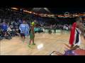 HD-NBA 09 Dunk Contest-Nate Robinson Dunks Over Dwight Howard