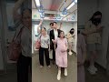 FK - An act that touched everyone on the train [FEELKIND] #feelkind #kindness #respect #help