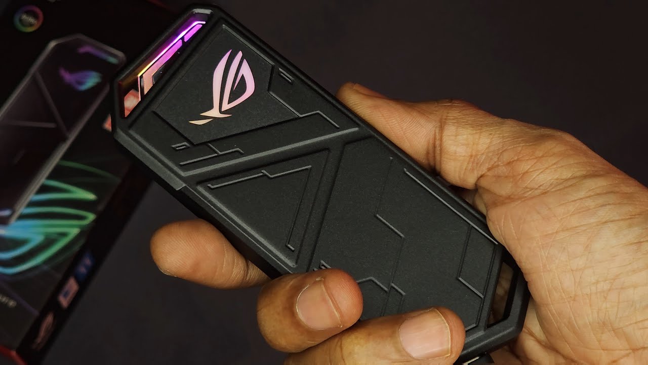 Test : ASUS ROG Strix Arion, un boîtier SSD NVME externe pour jouer ?