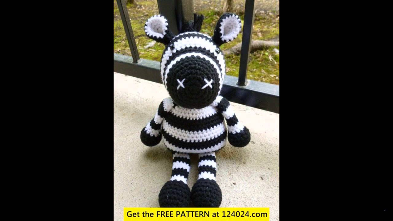easy crochet toys project - YouTube