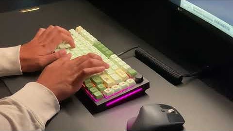 GMMK Pro w/ Gateron Milky Yellows | Typing Test | ASMR