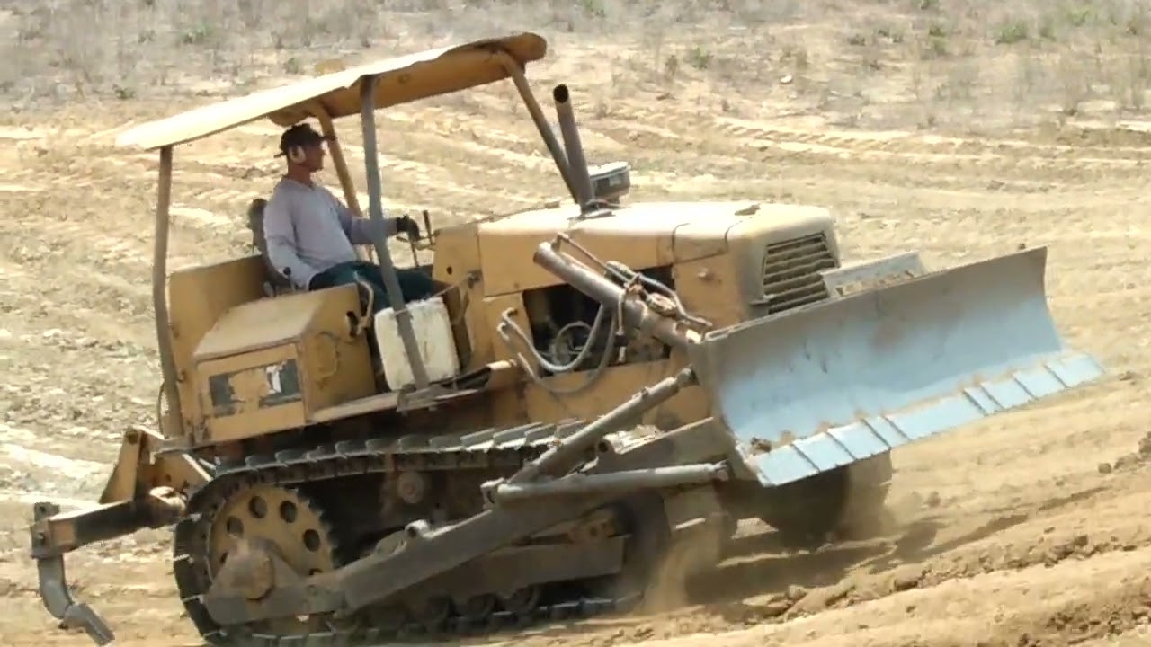 acricultor recuperar sua barragem e pede chuva 🌧️ e num é  que chegou