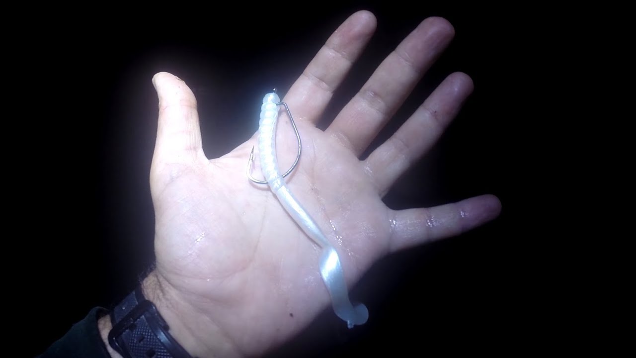 NIGHT FLUKE (SUMMER FLOUNDER) FISHING - WORMS, BUCKTAILS & DARTS