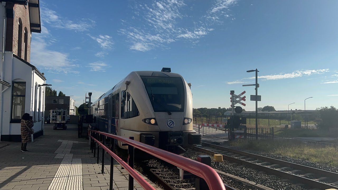 Met de trein naar de Maaslijn!Goederentrein op de Maaslijn?Trein op verkeerd spoor?-Menno Stoop