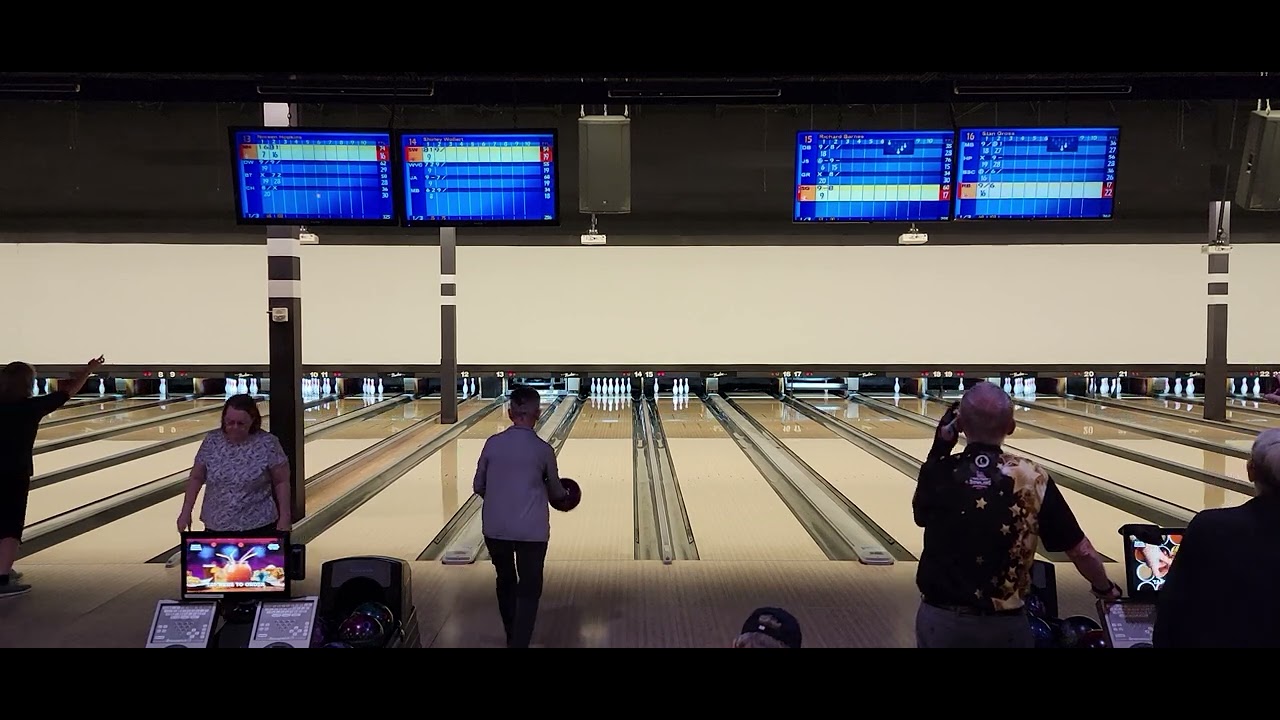 Bowlero Gilbert Groovy Seniors Oct 31,2023