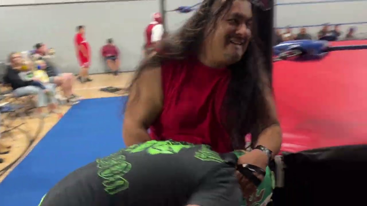 Mini Rey Leon & Labrido vs Barrio Boy & Pequeño Shamu (11-09-25)