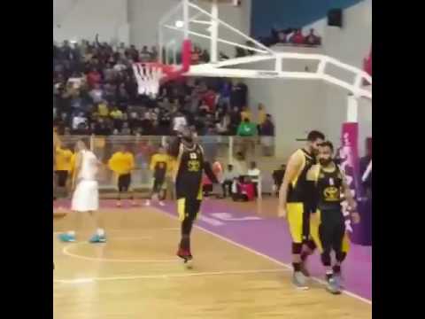 لقطة للعبة التايكر حسين شاكر الحاسمة ضد فريق المحرق 