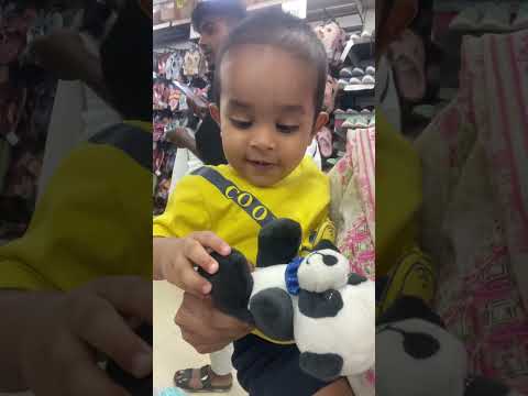 O bhai maro mujhe 🤣#funnyvideos #viralshorts #comedyreels #funnymoments #trendingnow