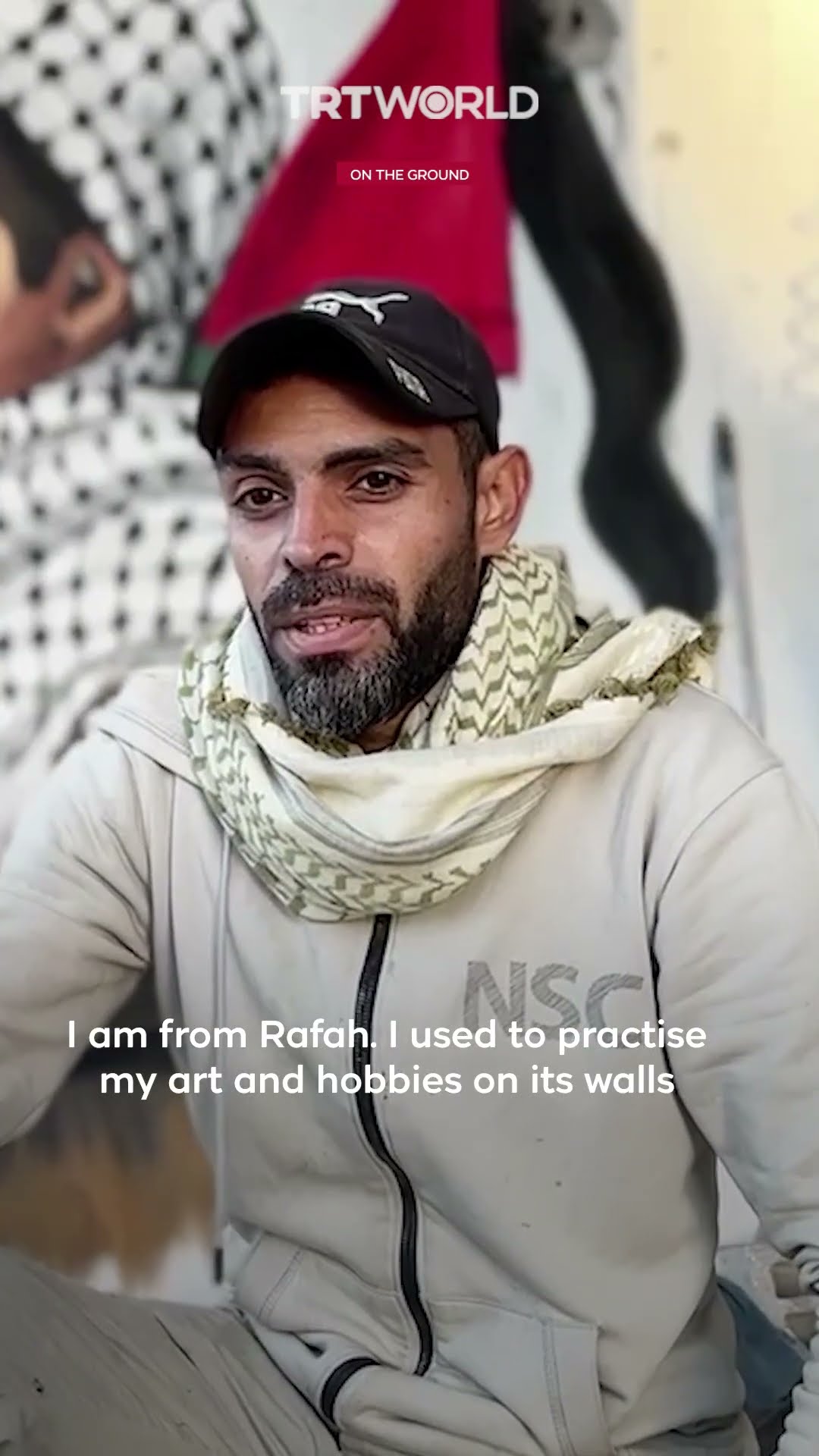 Gaza artist transforms rubble into art