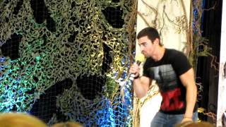 Matt Cohen Teaches Rick Worthy How To Jerk - BurCon 2012