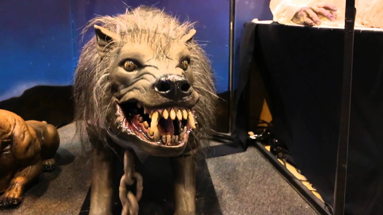 "Dog" vicious animatronic prop by Distortions