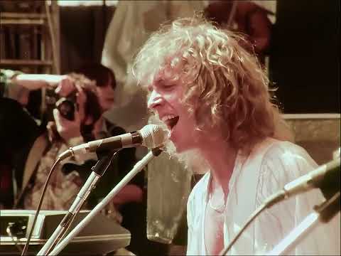 Peter Frampton - Show Me The Way (Official Live Performance)