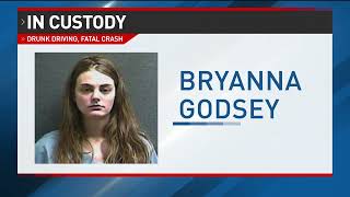 Woman killed, driver arrested in Boone County crash