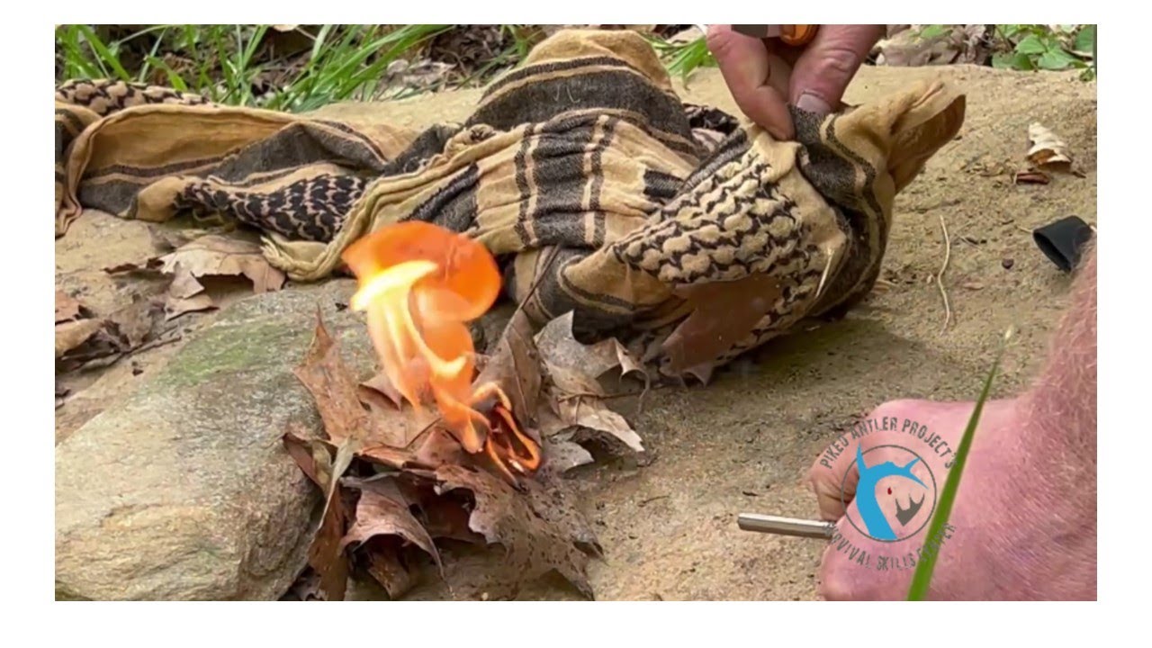 Ep. 7: Can Oak Leaves Keep you warm. Will Leaves take a spark with a ferro rod?