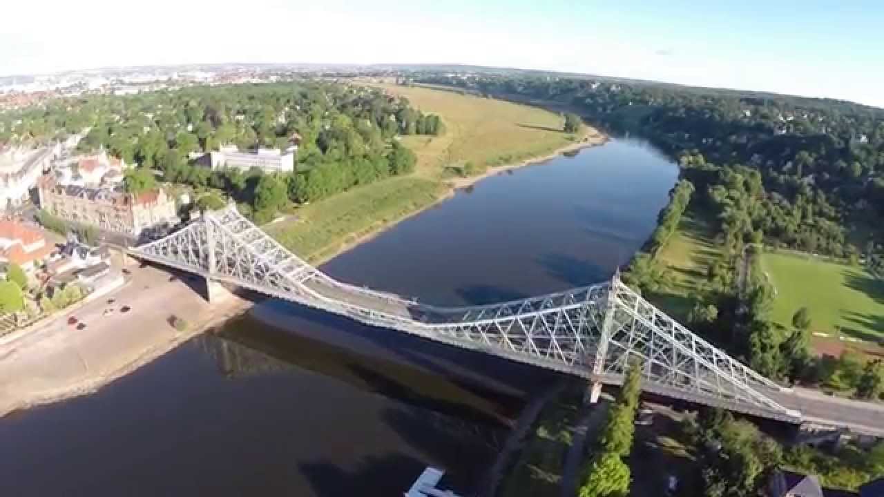 ...Dresden von oben...Blaues Wunder
