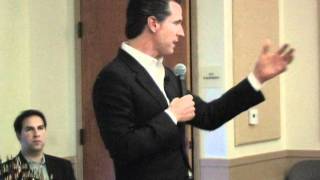 Gavin Newsom CA Lt Gov speaks at Novato Rotary about job creation in CA t