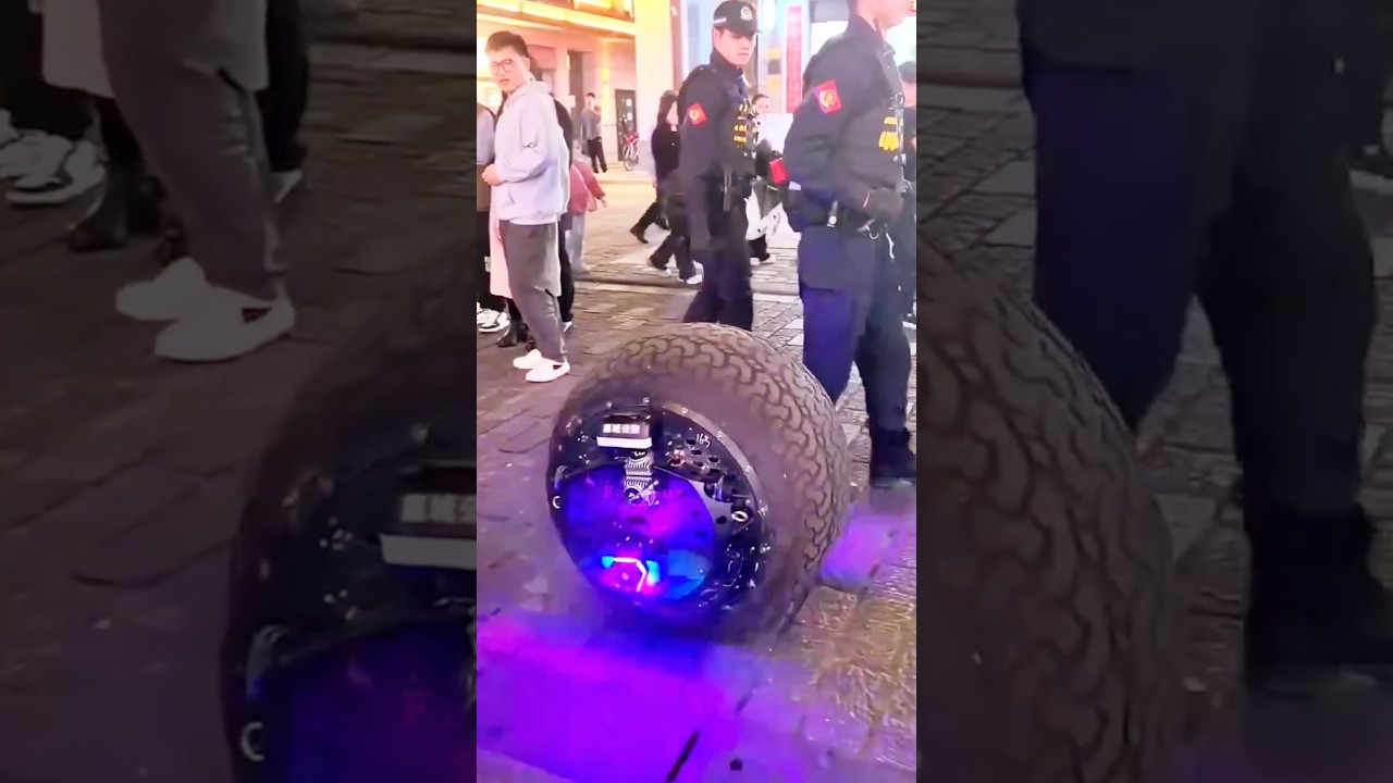 Chinese Robot Cop – Impossible to Escape!